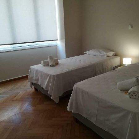 Kaniggos- 3 Bedrooms Apartment Athen Eksteriør billede