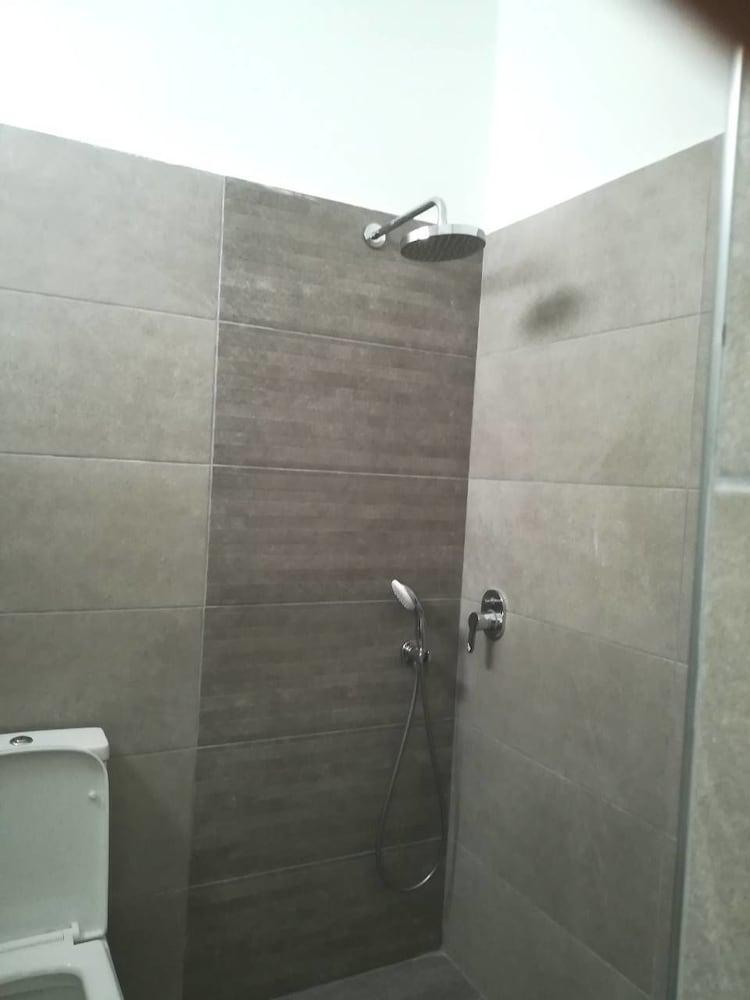 Kaniggos- 3 Bedrooms Apartment Athen Eksteriør billede