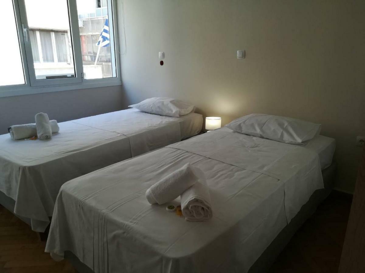 Kaniggos- 3 Bedrooms Apartment Athen Eksteriør billede