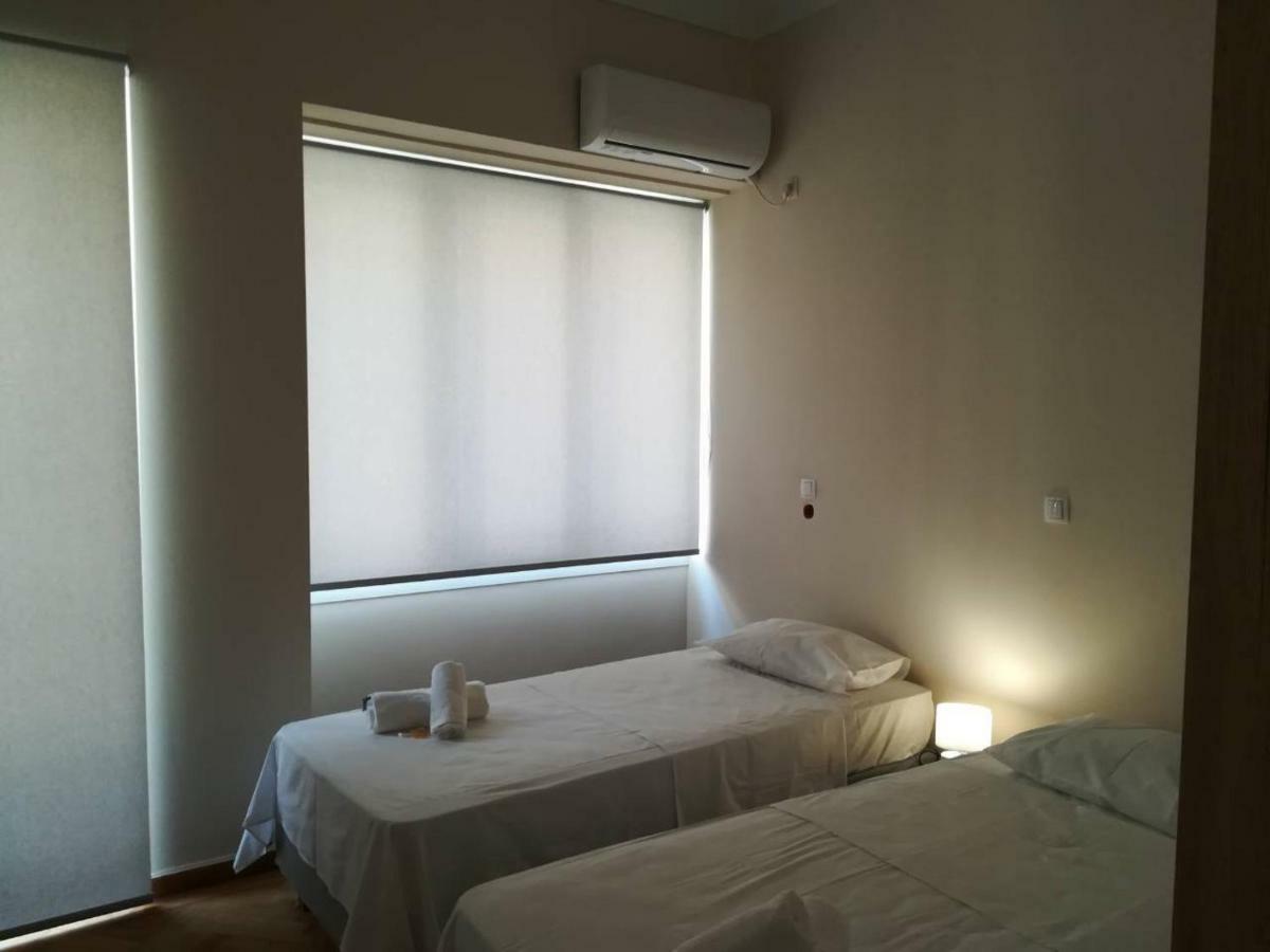Kaniggos- 3 Bedrooms Apartment Athen Eksteriør billede