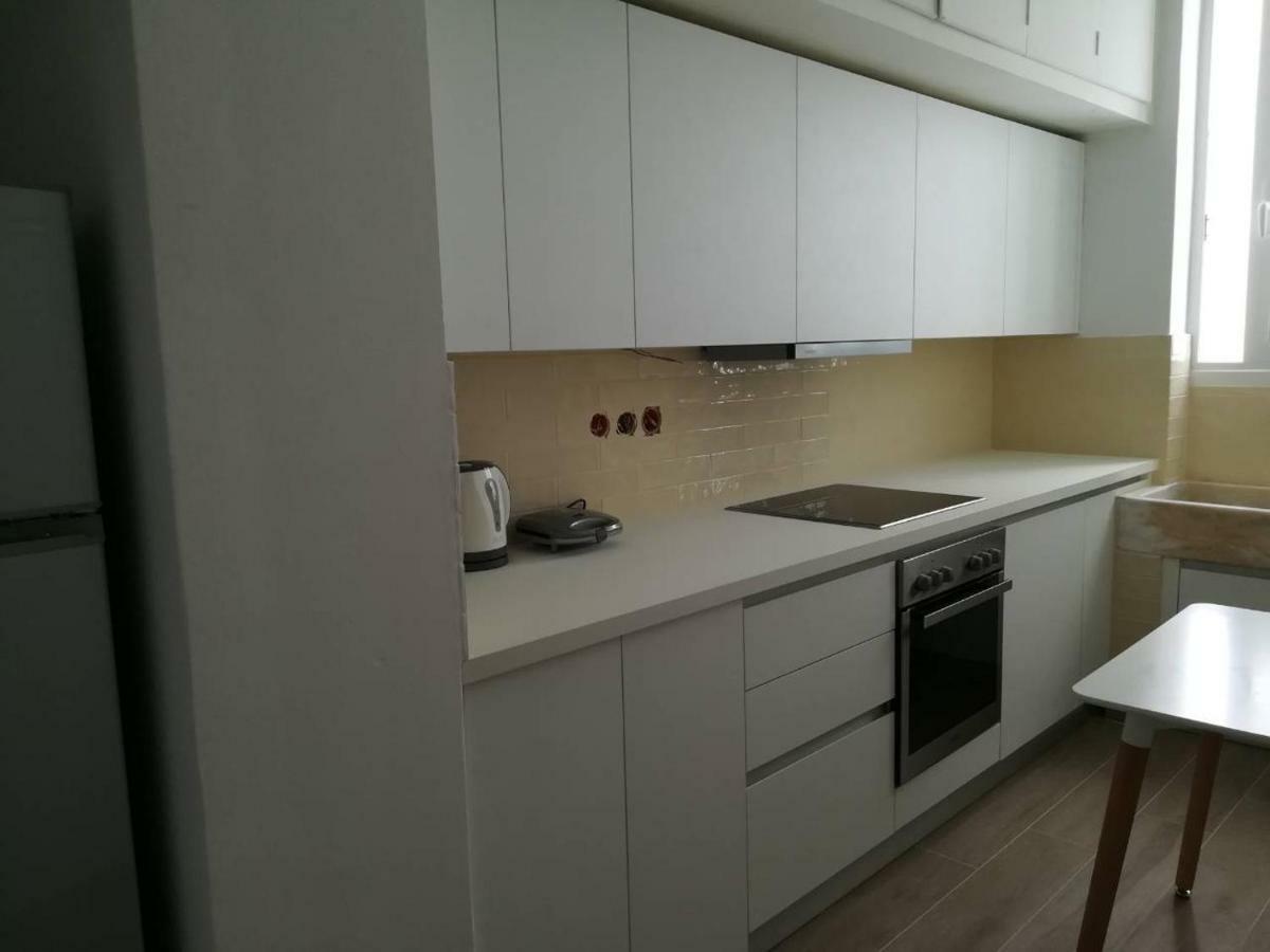 Kaniggos- 3 Bedrooms Apartment Athen Eksteriør billede